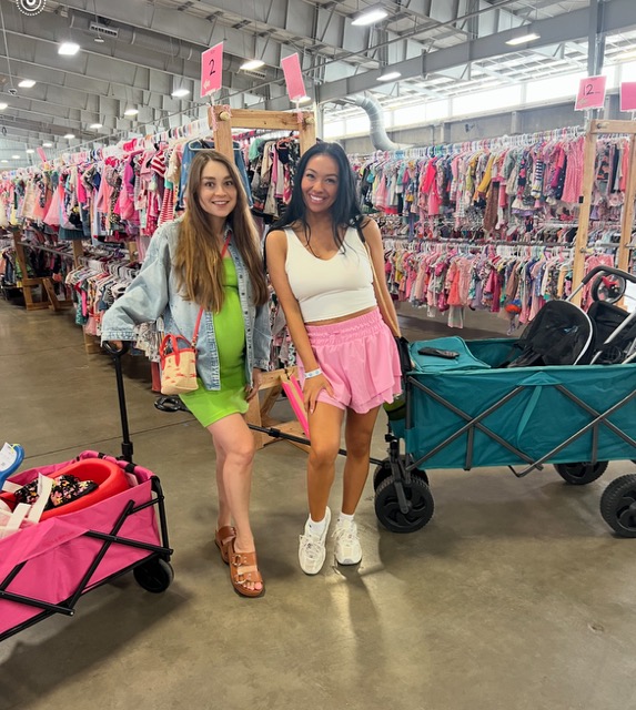 two bestie shoppers